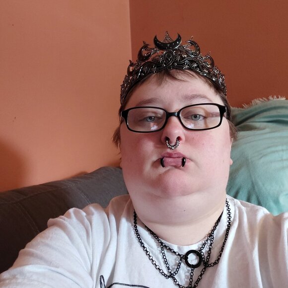 Meet your Posher, Amanda - Picture 16 of 16